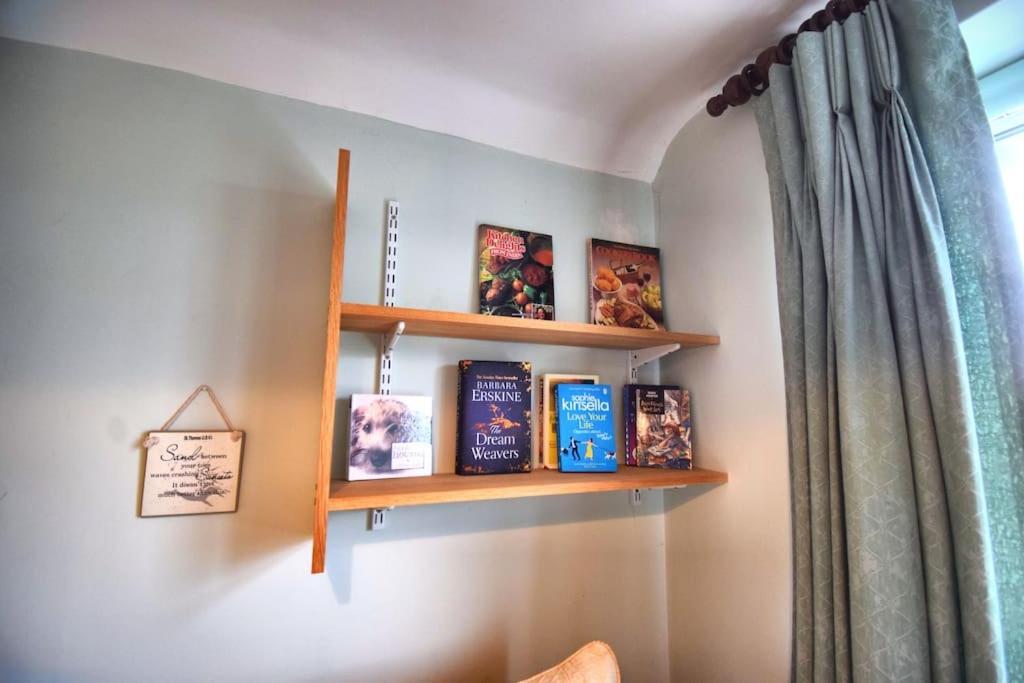 Mermaid Cottages フリントン・オン・シー エクステリア 写真